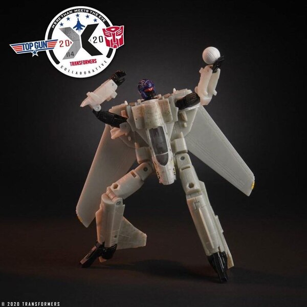 First Looks At Transformers X Top Gun Figure Maverick Official Reveal  (20 of 22)